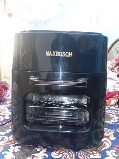German Brand air fryer condition 10 by 10 brand new
