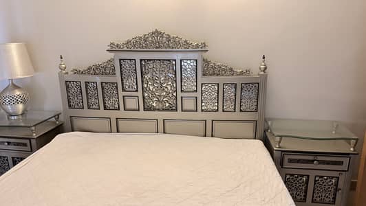 Luxury Silver Bed Set + Sofa, Side Tables & Dressing – Rs 590,000
