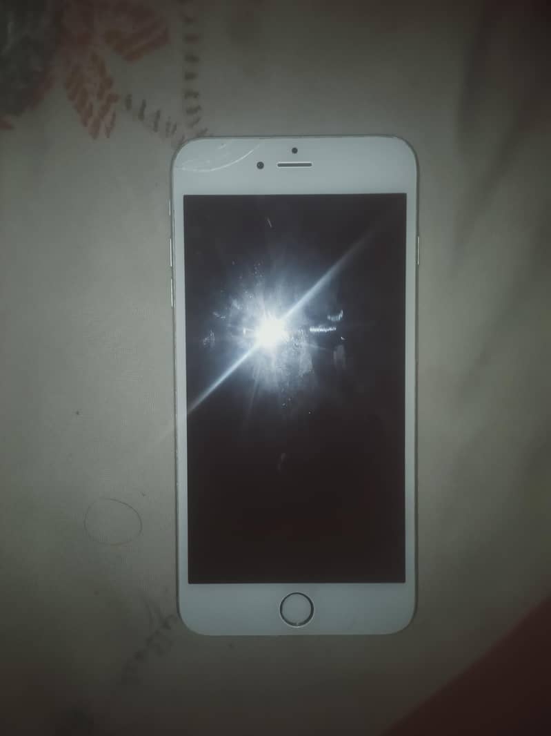 Apple iPhone 6 Plus 0