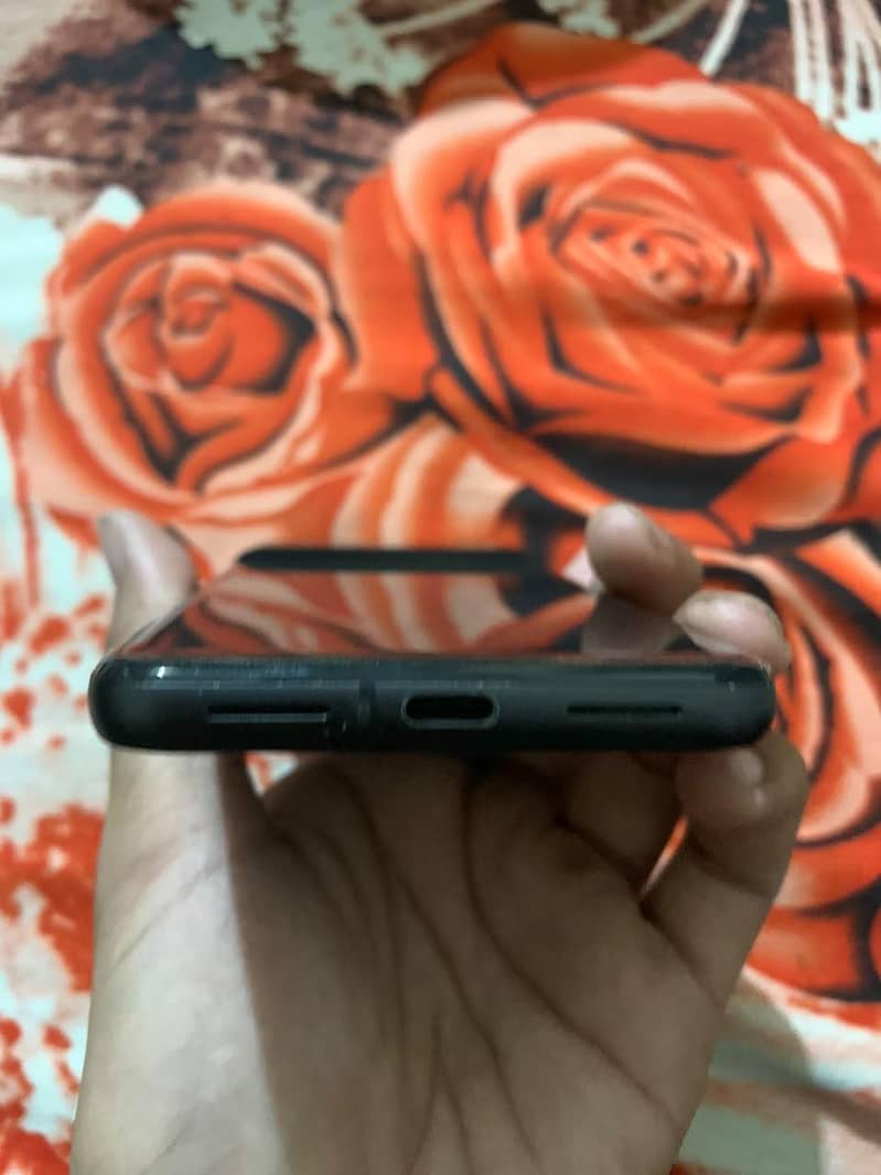 Google Pixel 8 2
