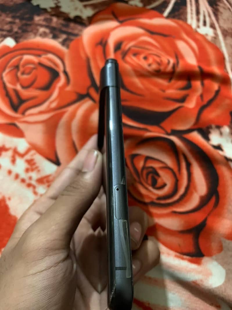 Google Pixel 8 6