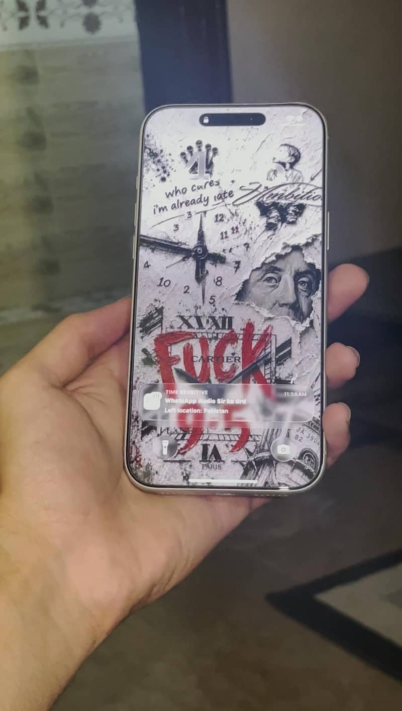 Apple iPhone 17 Pro Max 0