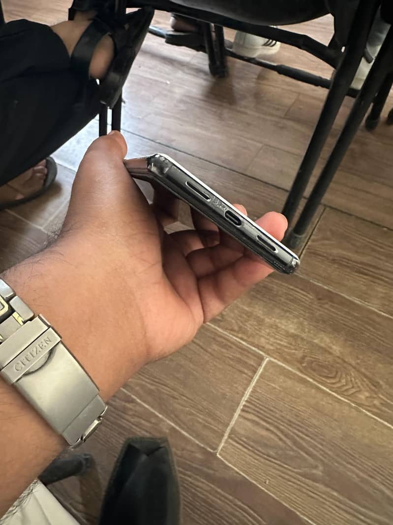 Google Pixel 6 3