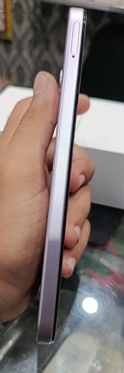 Realme c100i 4 64 nmbr 03237210519