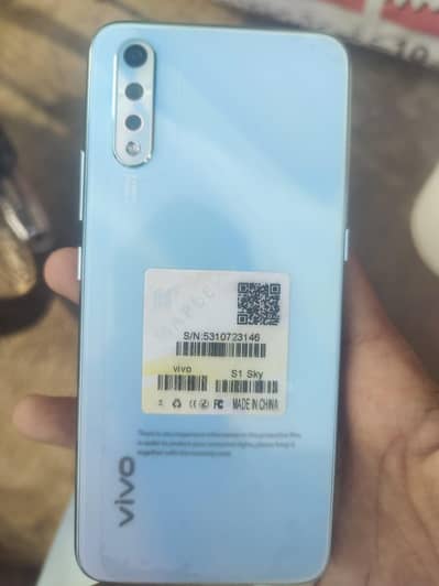 Vivo S1