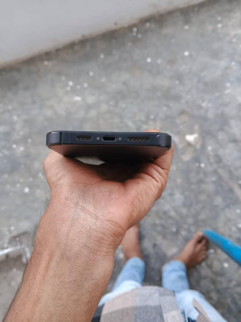 iphone 14pro max 4