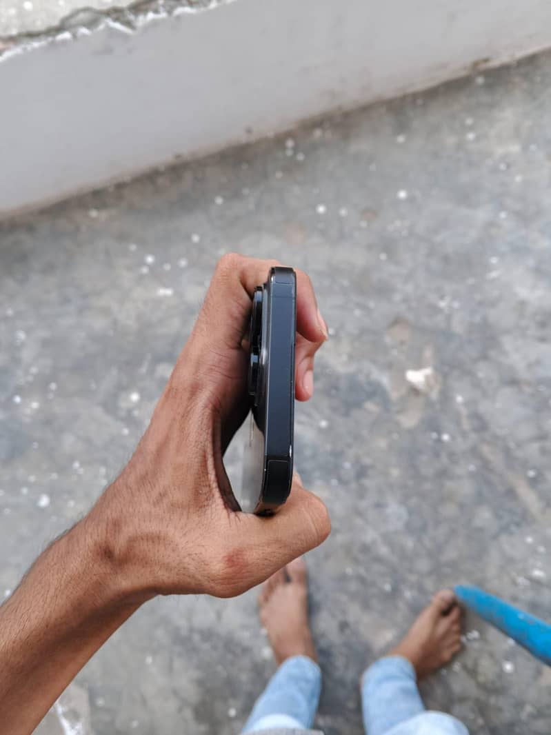 iphone 14pro max 5