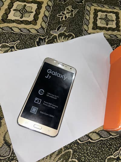 Samsung Mobile J7