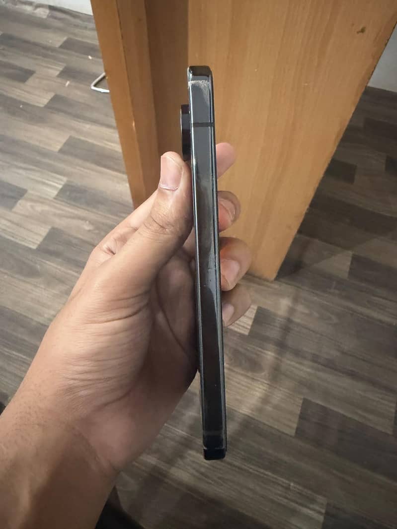 Google Pixel 9 Pro 2