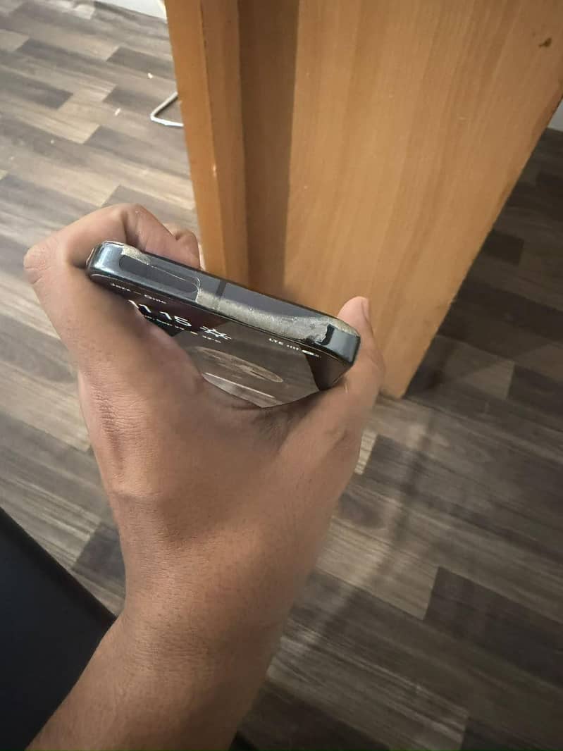 Google Pixel 9 Pro 4