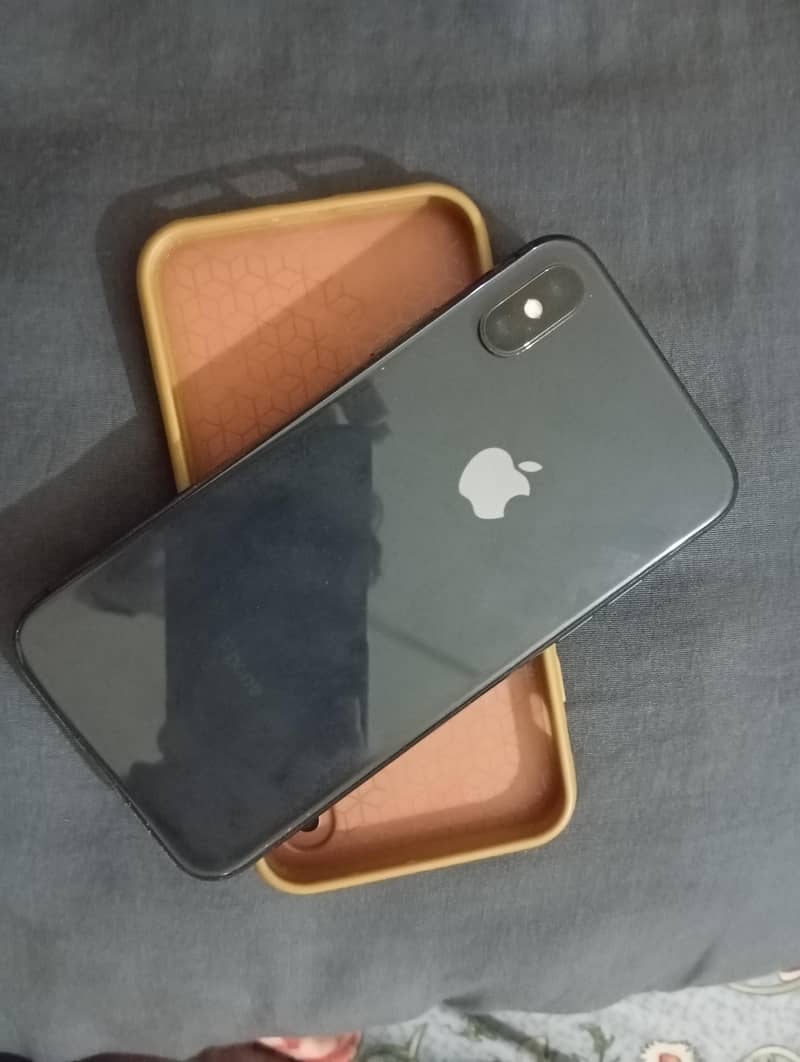 Apple iPhone X 0