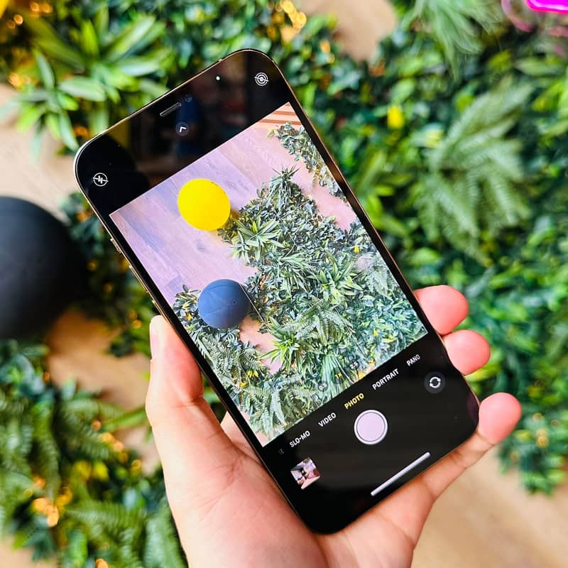 Apple iPhone 12 Pro 0