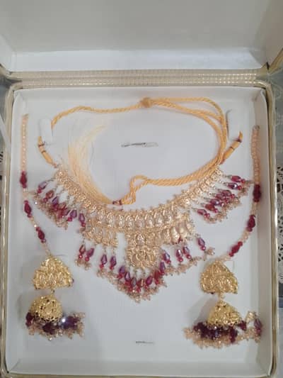 Bridal necklace