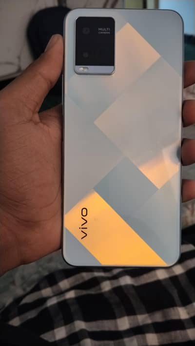 Vivo Y21