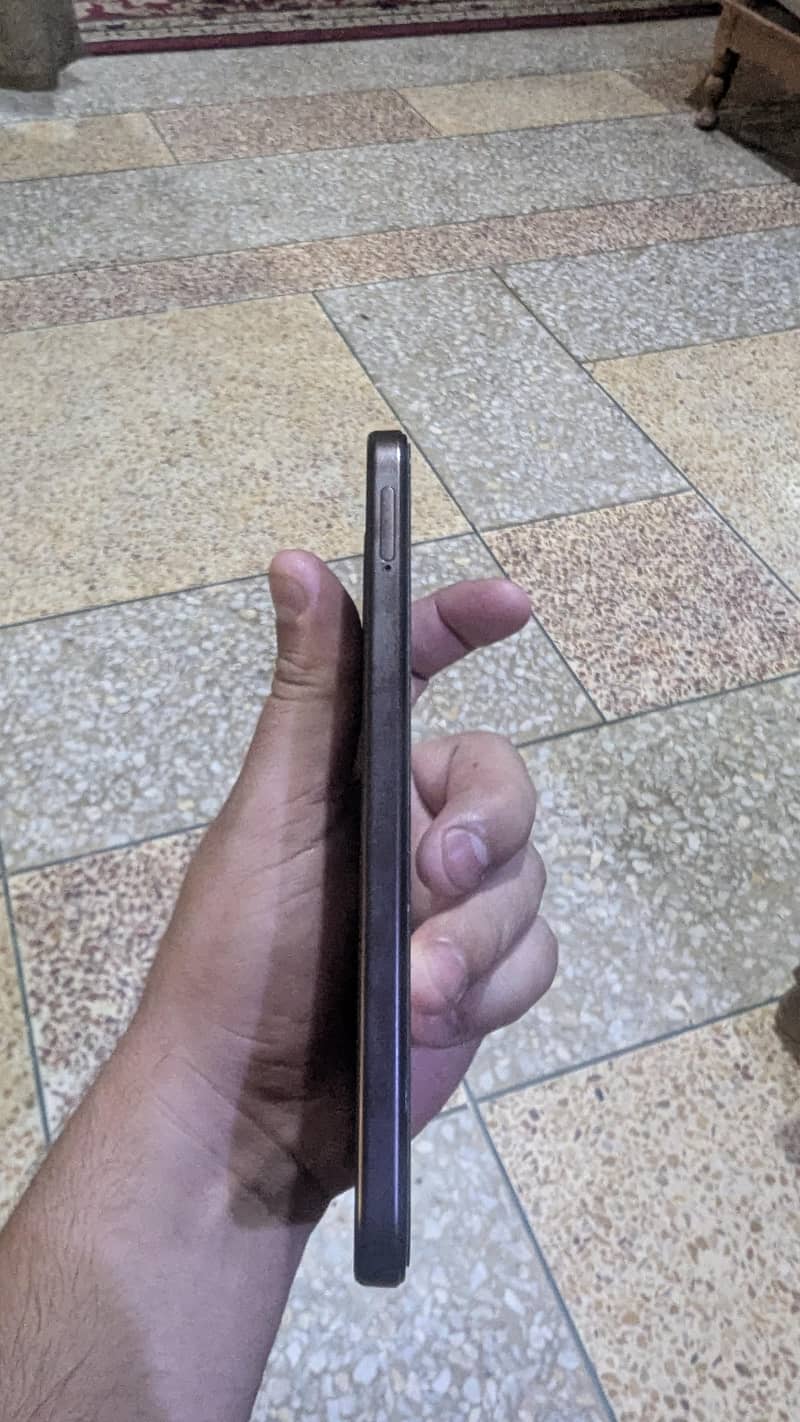 OPPO A6s 1
