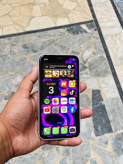 Iphone Xr Into 17 Pro Max Factory 64 Gb
