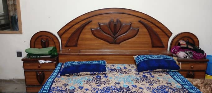 Complete Bed Set – Bed with Mattress & Side Tables