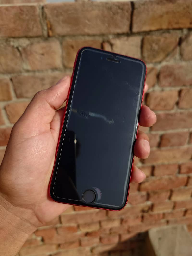 Apple iPhone SE (2nd Generation) 2