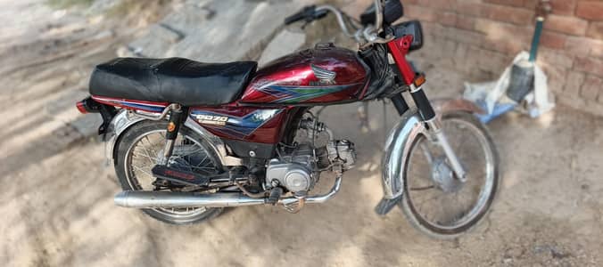 Honda CD 70 2012 model