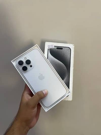 iPhone 15 pro max JV