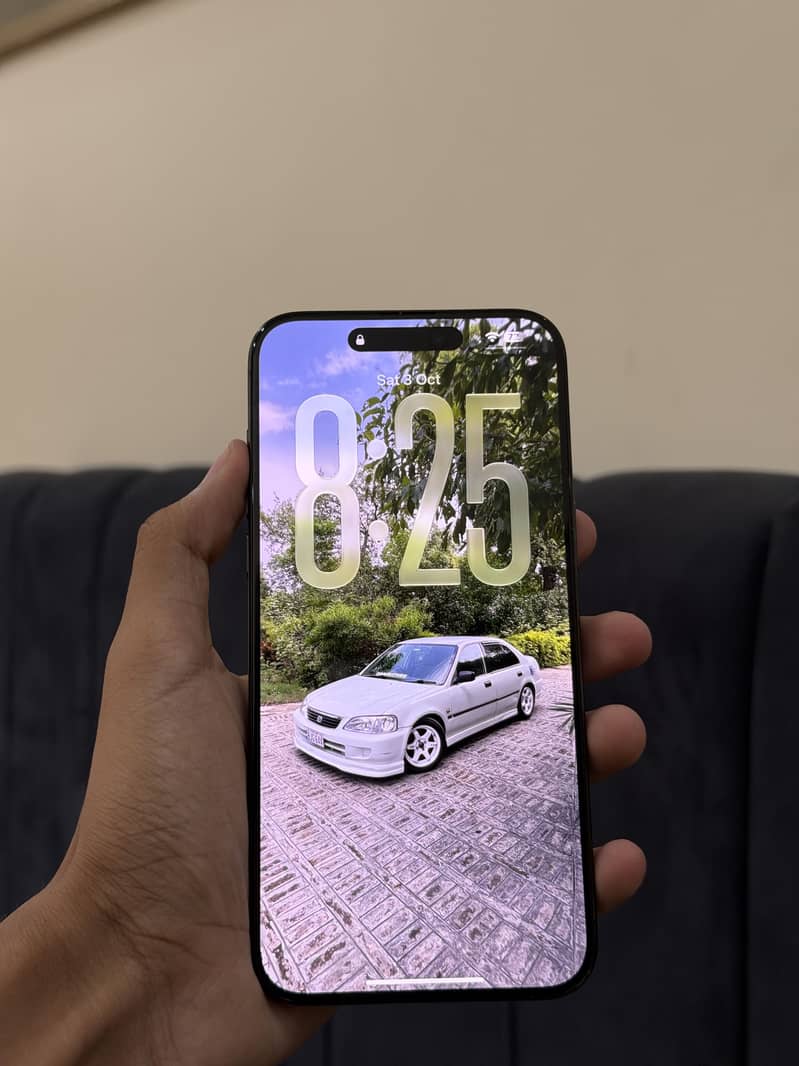 Apple iPhone 15 Pro Max 3