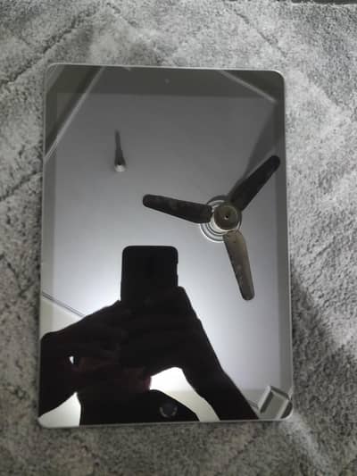 iPad 9 generation (256 gb)