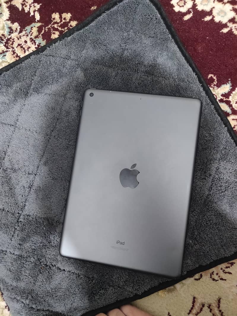 iPad 9 generation (256 gb) 1