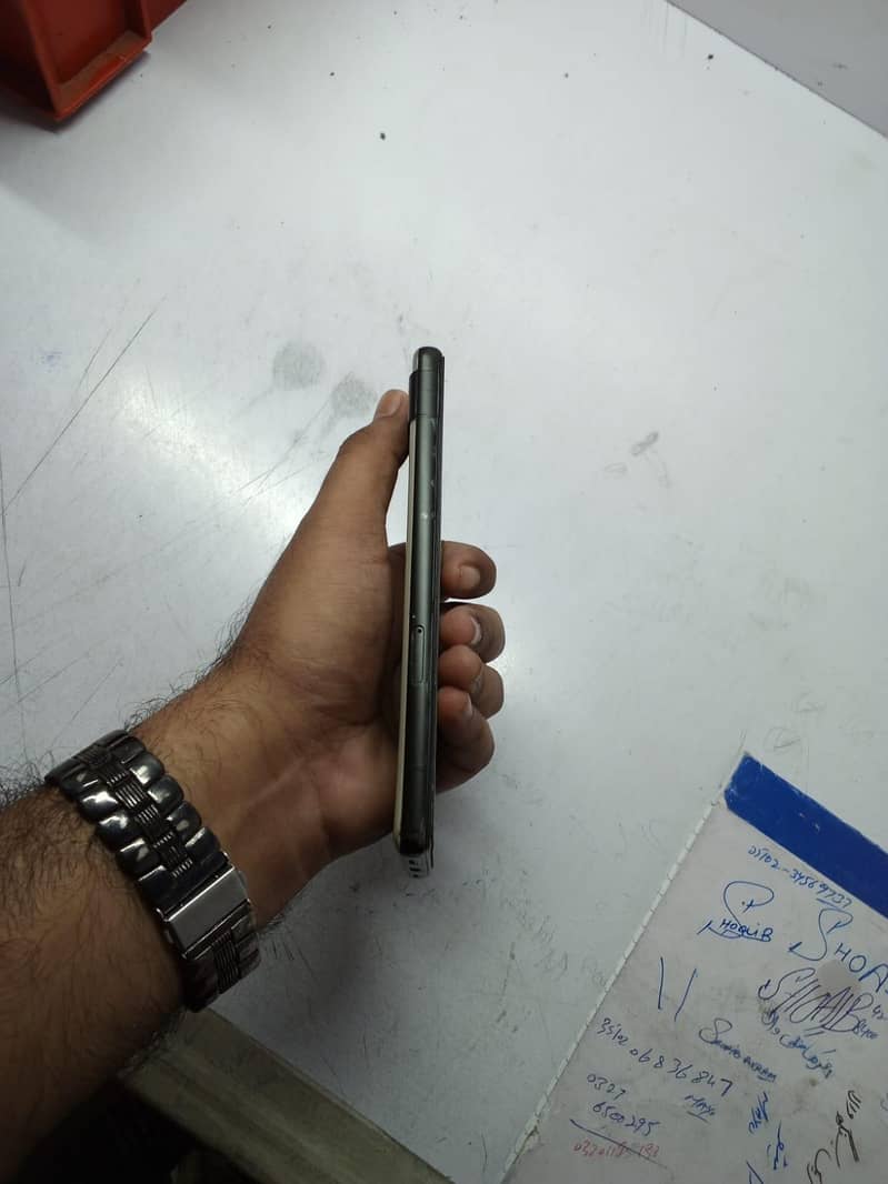Google Pixel 6a 1
