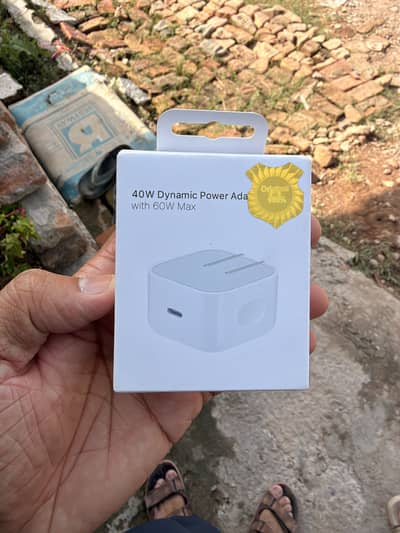 Apple 40w adapter NFC