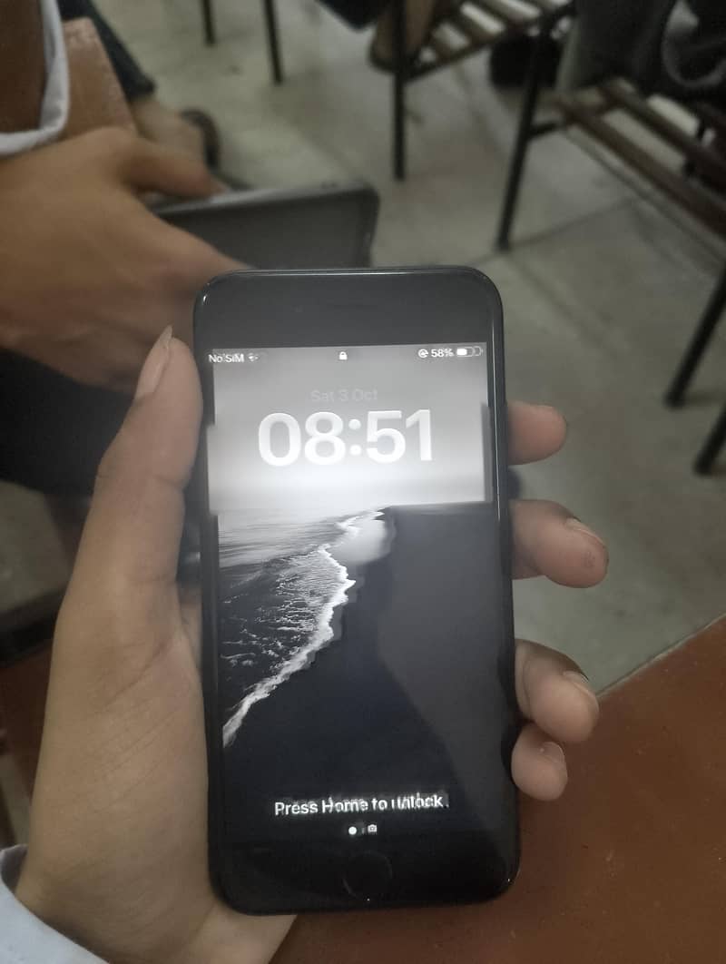 Apple iPhone SE 4