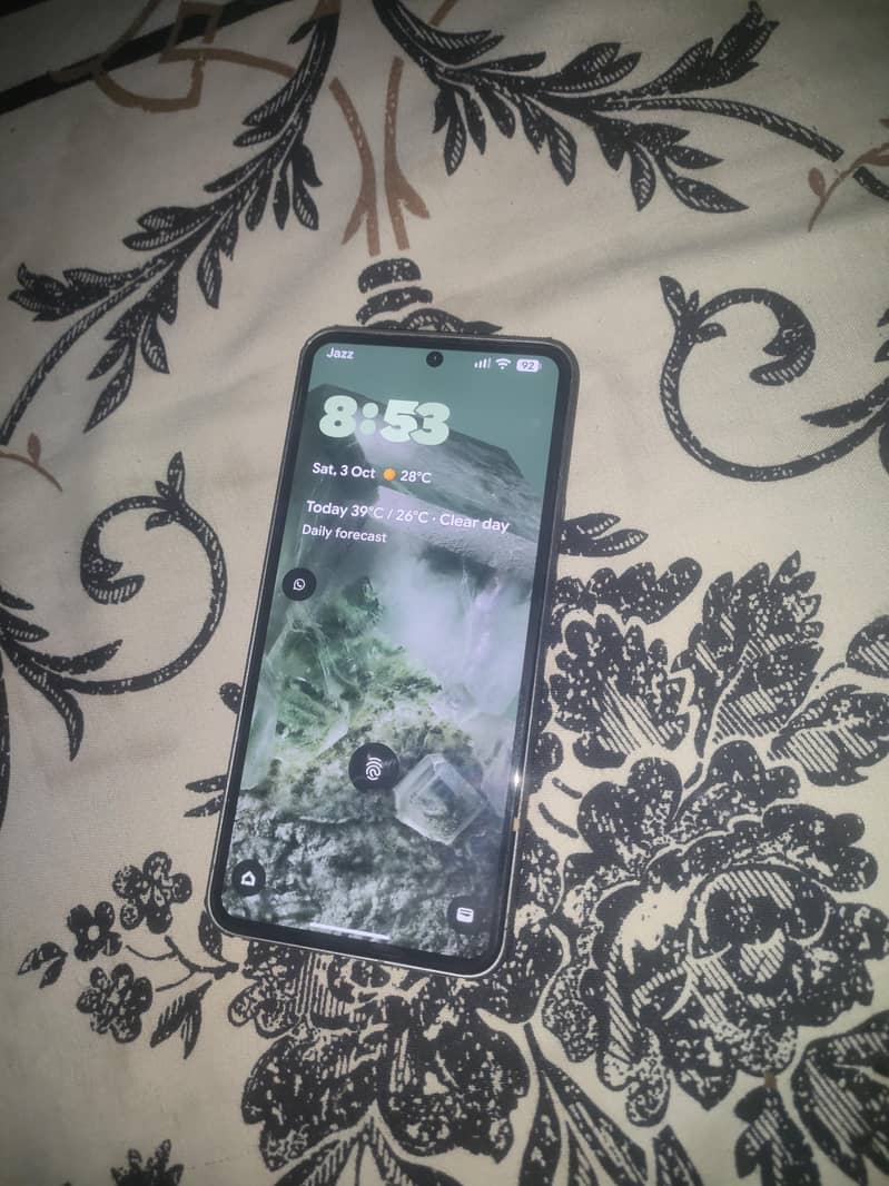 Google Pixel 8 1