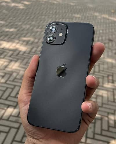 Apple iPhone 12