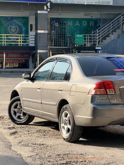 Honda Civic VTi Oriel Prosmatec 2002