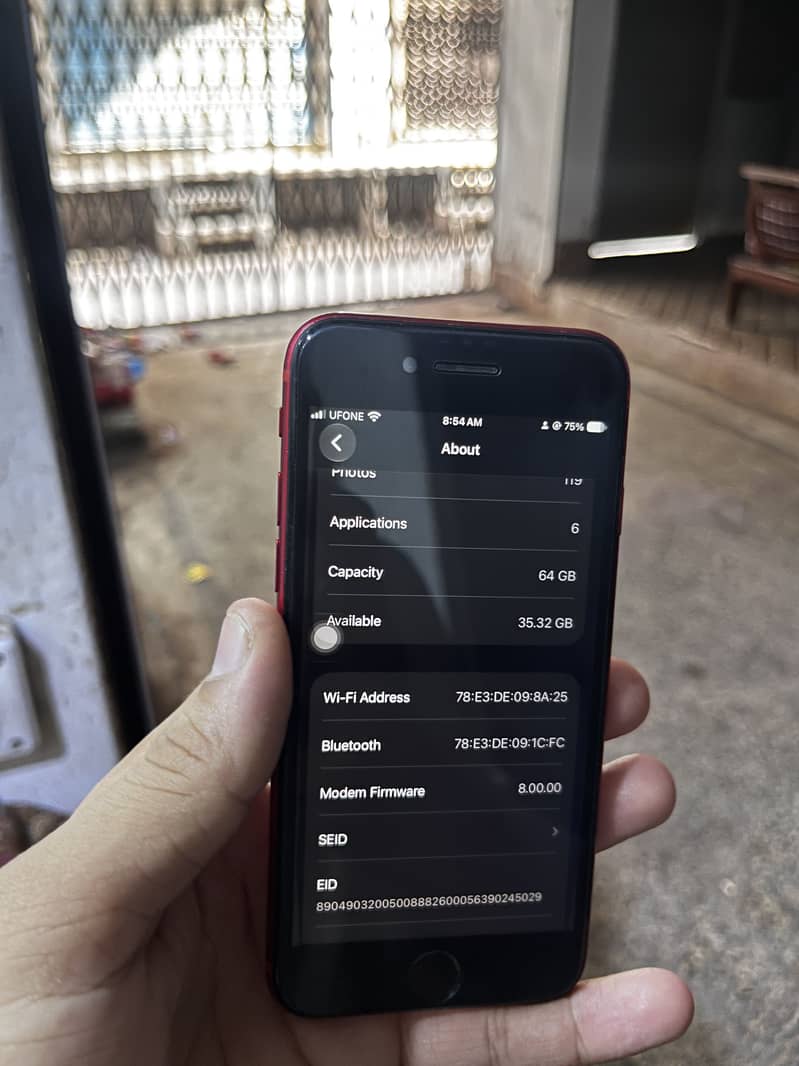 Apple iPhone SE 7