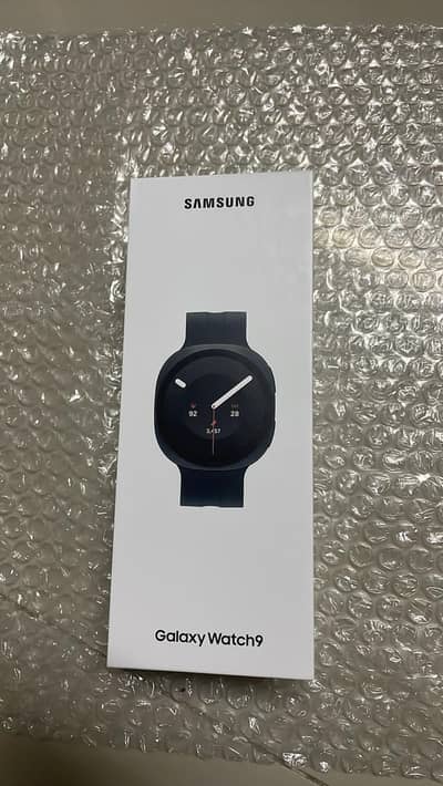 Brand New box pack Galaxy watch 9 40mm graphite