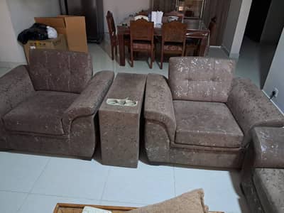 4 seater Sofa Set + 2 foot rests and cup holder