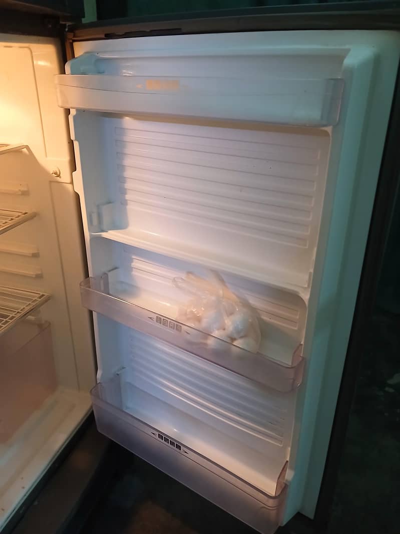 Dawlance Fridge 3