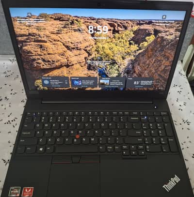 Lenovo e595