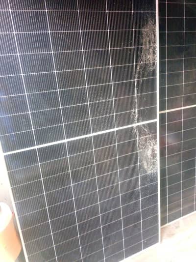 Canadian Solar 585W High-Efficiency Solar Panel