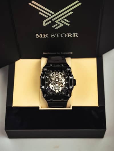 Richard mille:- RM Tourbillon Watch brand new beautiful black watch. . .