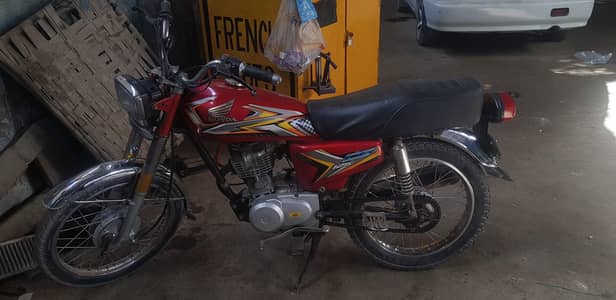 United 125 honda tank tapy