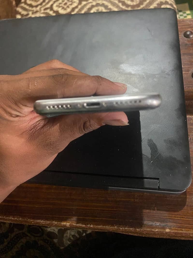 Apple iPhone X 1