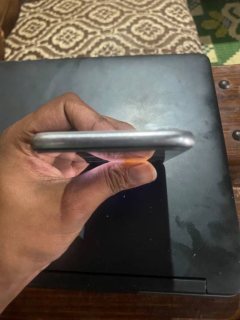 Apple iPhone X 2
