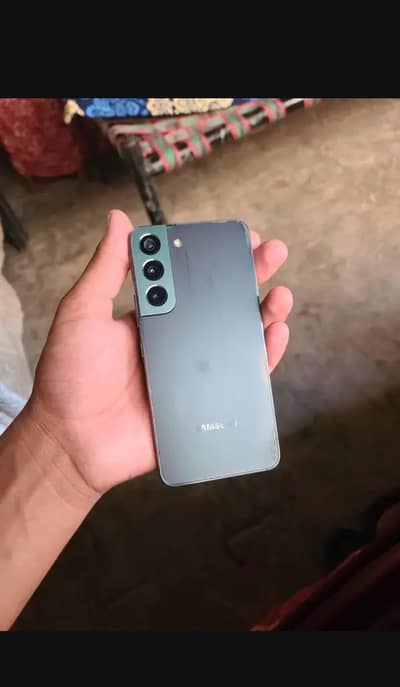 urgent sale Samsung Mobile S22
