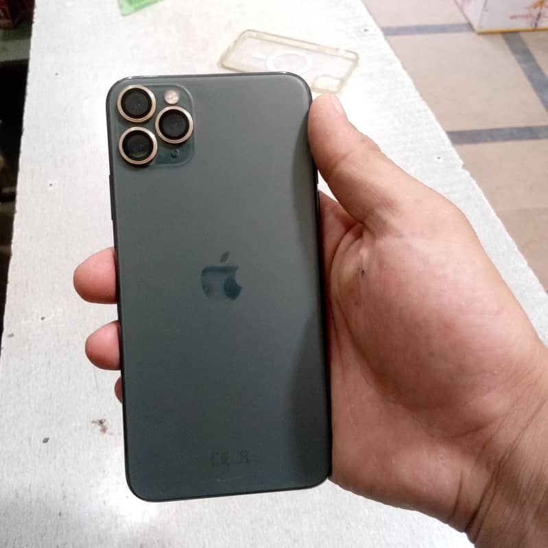 Apple iPhone 11 pro max 3