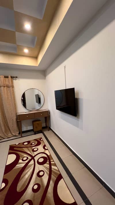 One Bed Flat Available For Daily Rent In Bahria Town