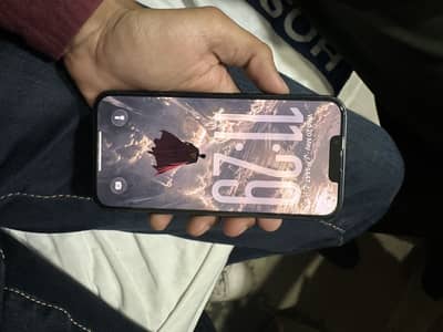 Apple iPhone 13 JV