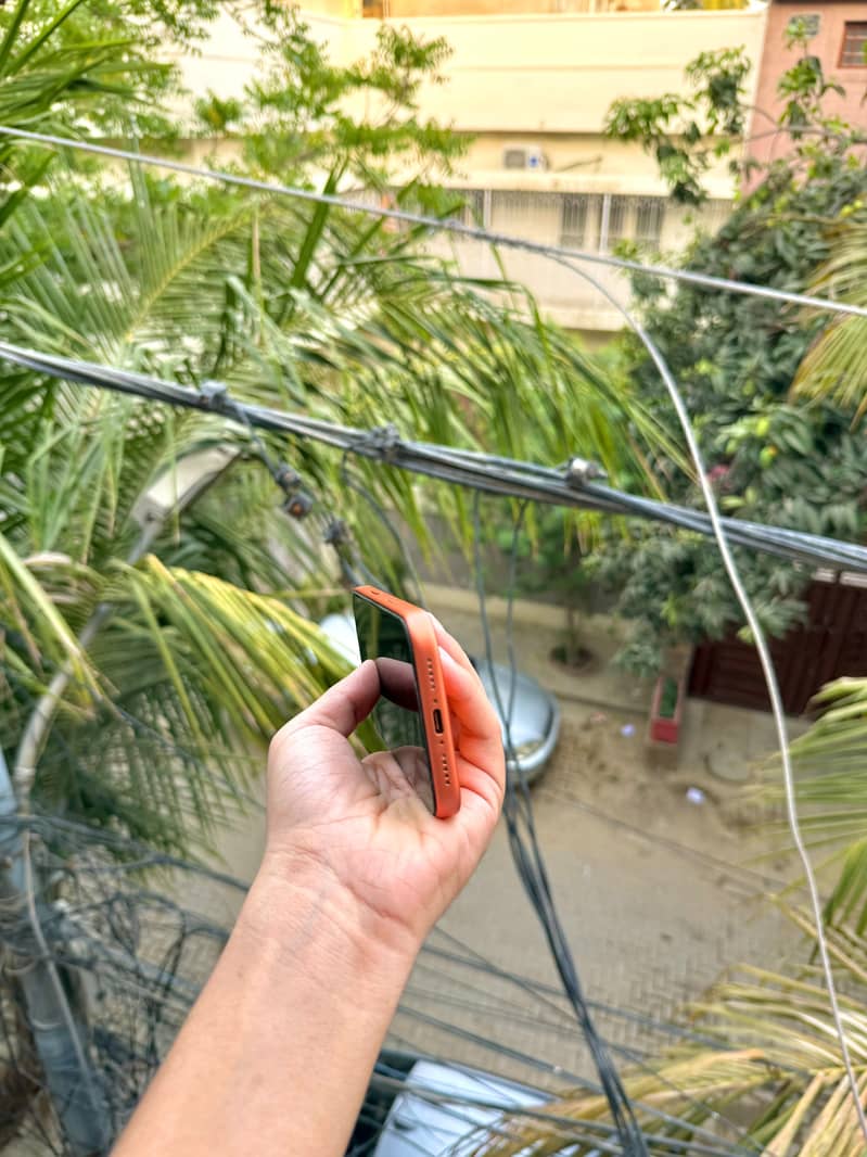 Apple iPhone 17 Pro 1