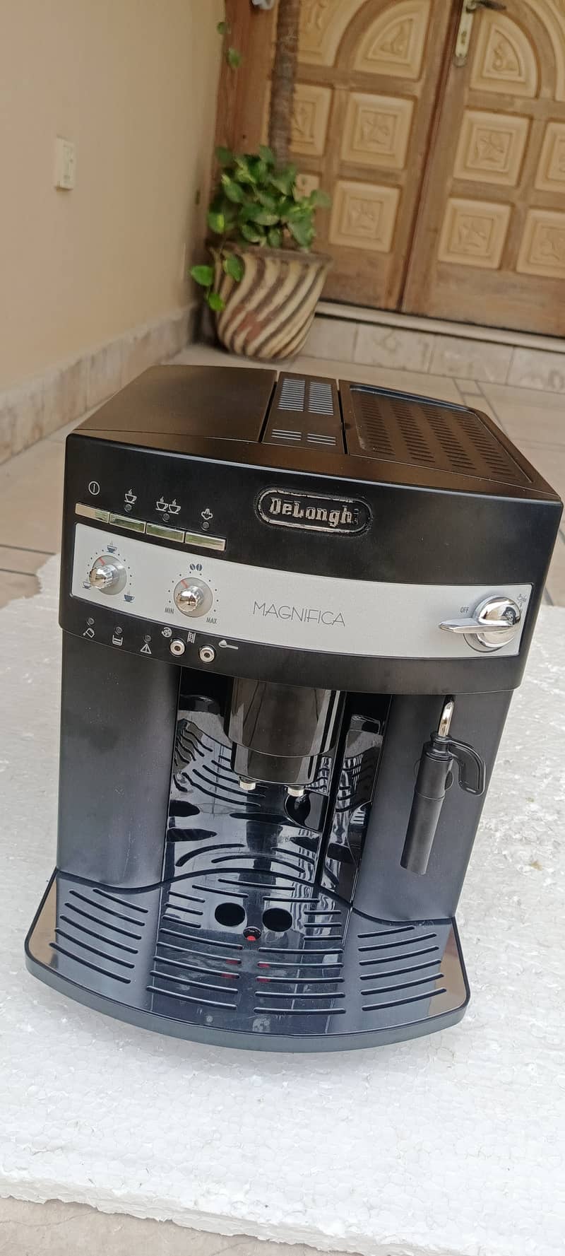 Delonghi Magnifica 6