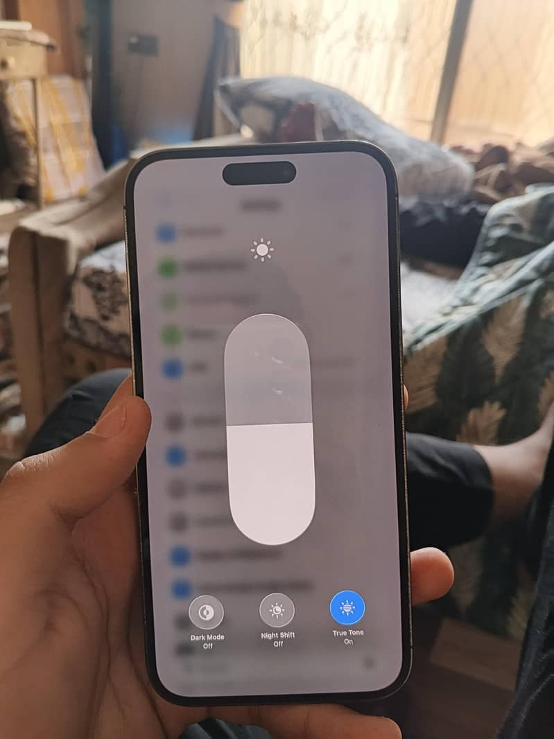 Apple iPhone 14 Pro Max 4